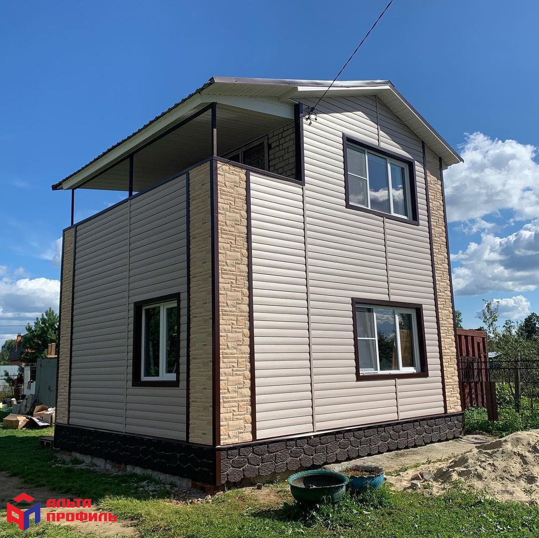 Планка "софит с перфорацией" белая Т-20 - 3м.