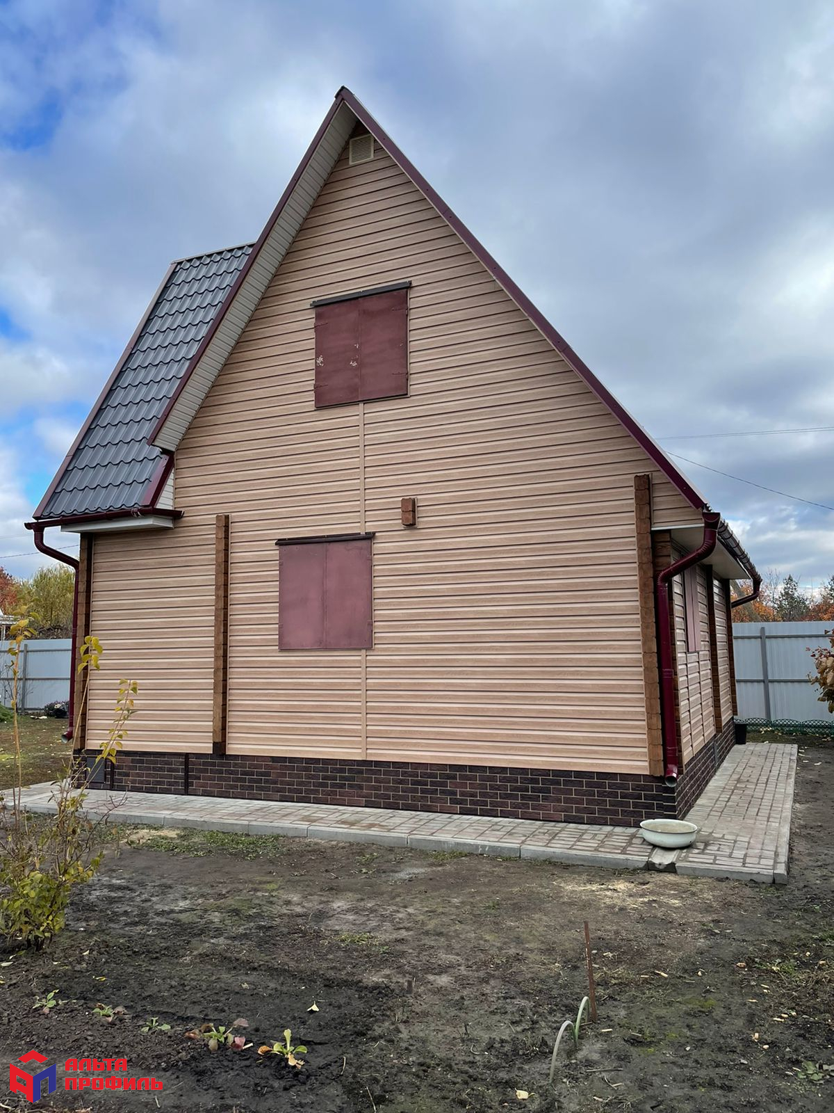 ПАНЕЛЬ КИРПИЧ, ЦВЕТ ЖЖЁНЫЙ