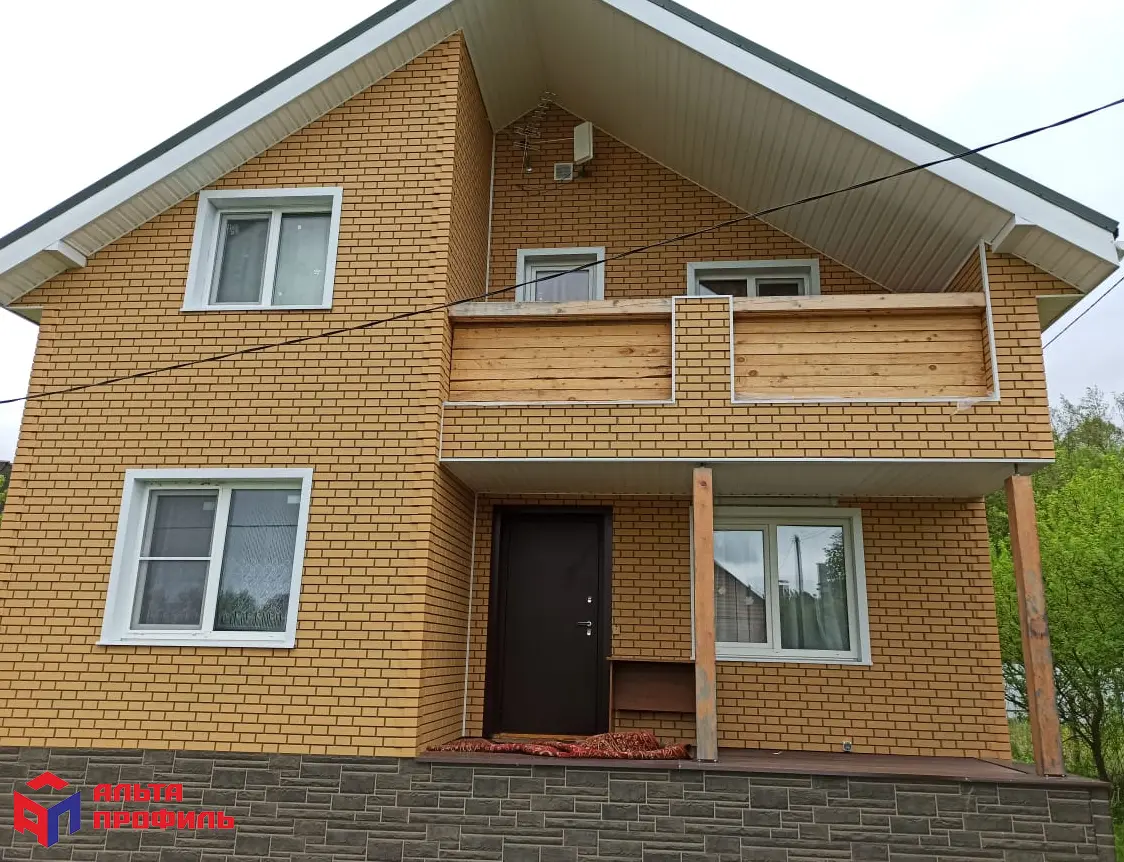 Планка "софит с перфорацией" белая Т-20 - 3м.